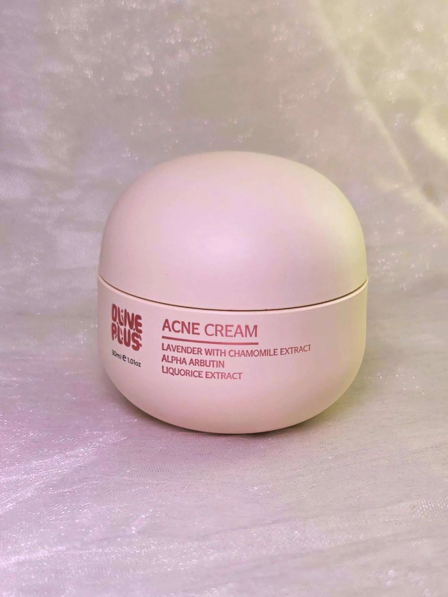 كريم علاج حب الشباب وتفتيح الآثار من أوليف بلس (Olive Plus Acne Cream)