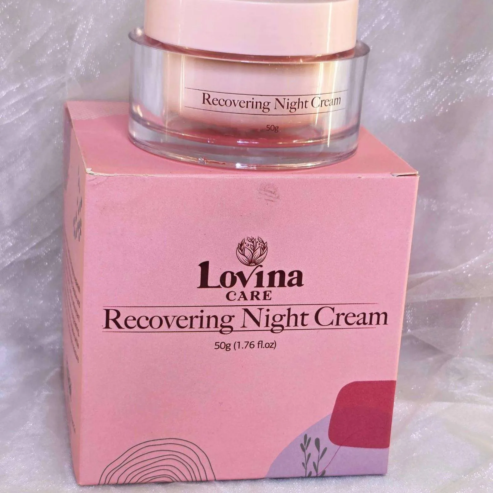 كريم الليل المجدد للترطيب العميق للبشرة الجافة والحساسة من لوفينا كير (Lovina Care Recovering Night Cream)